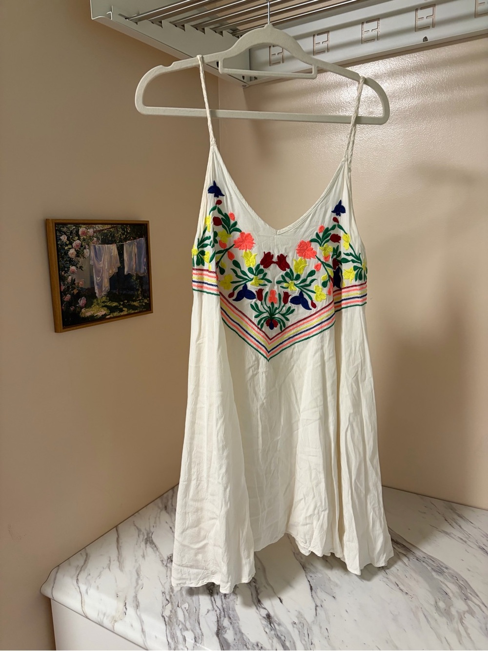 A. PEACH Embroidered Floral V-Neck Mini Sundress - White / Multicolor